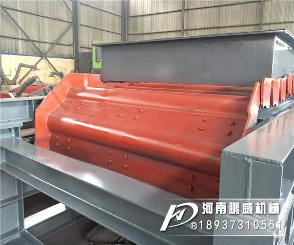 粗料石使用鏈條式板式給料機具有哪些優(yōu)點？