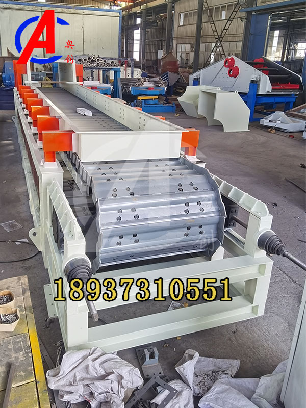 礦用重型鱗板輸送機(jī)-輸送設(shè)備-鱗板輸送機(jī)