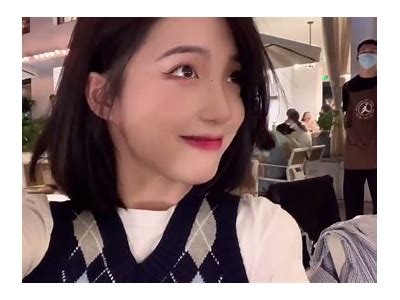 日韩成人网站免费观看