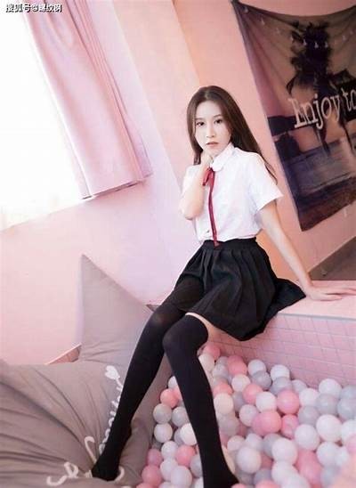 成人少萝免费视频在线观看